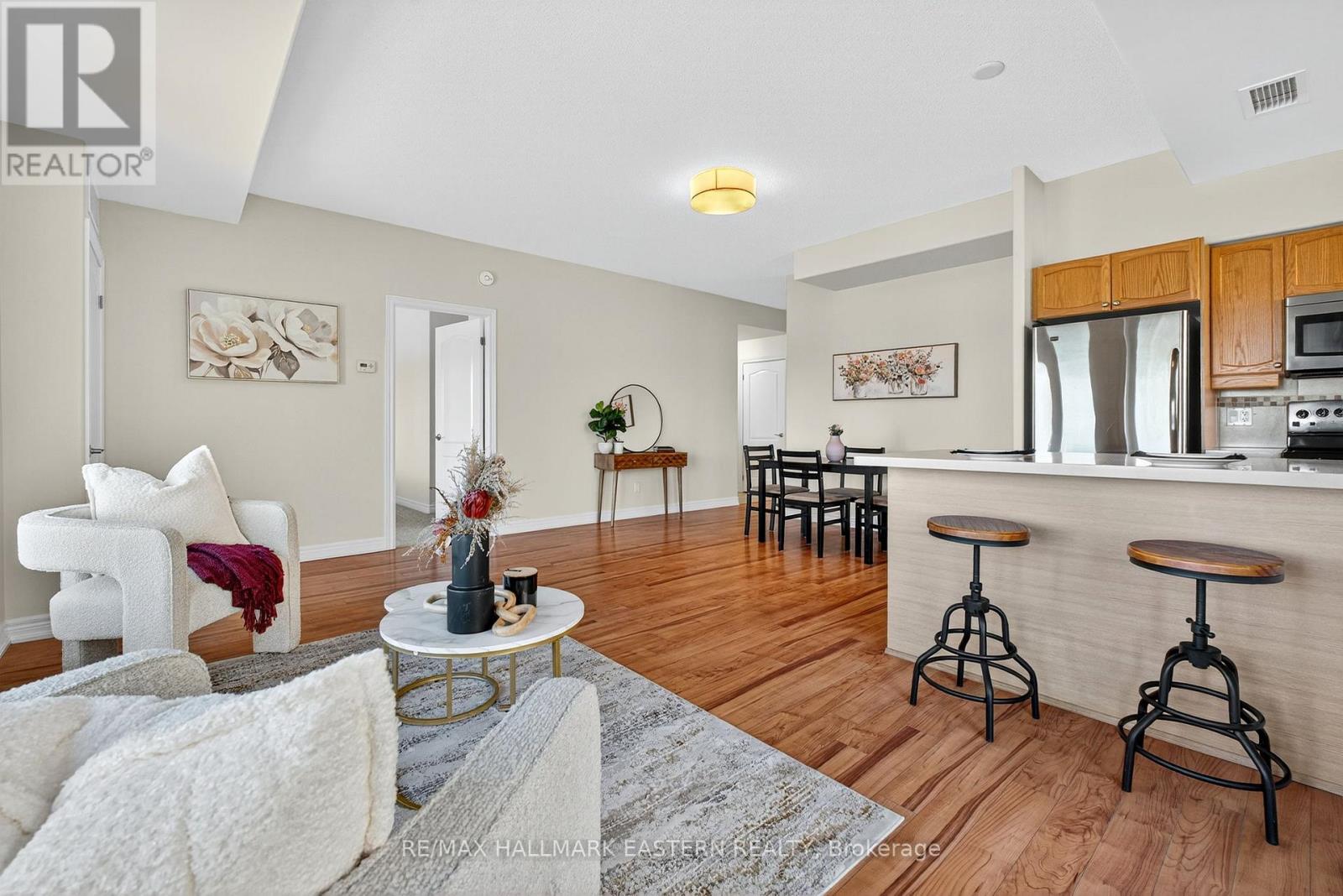 Ph06 - 869 Clonsilla Avenue, Peterborough (Otonabee Ward 1), Ontario  K9J 0B7 - Photo 18 - X12595096