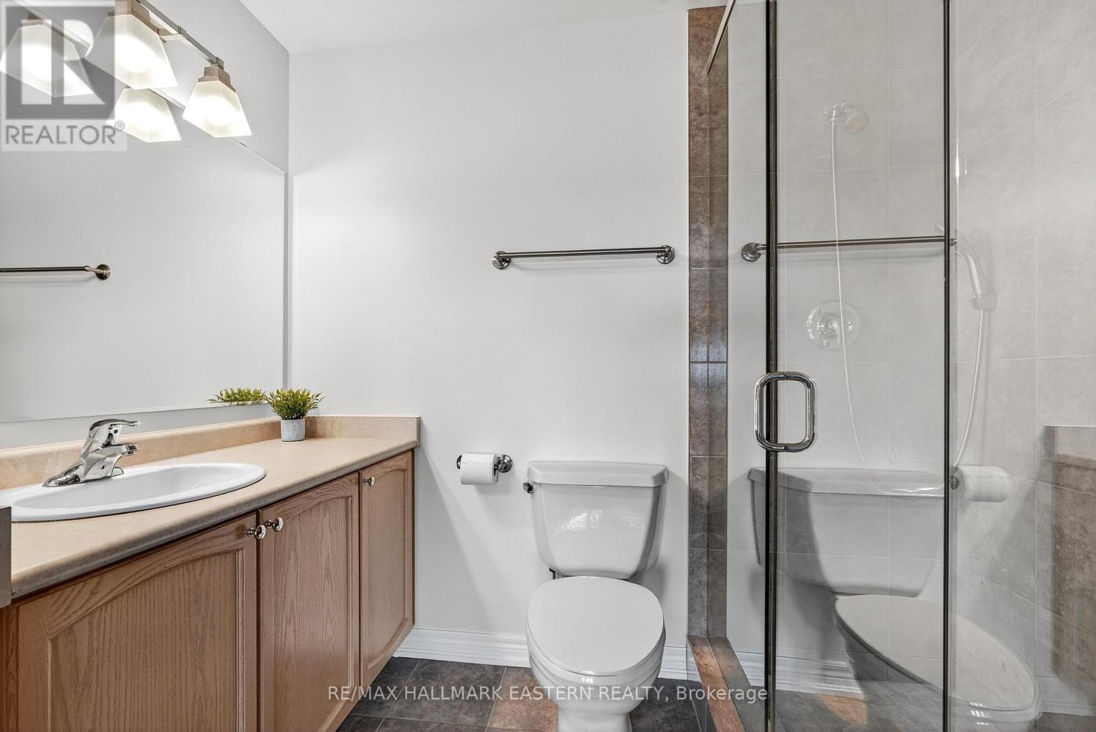 Ph06 - 869 Clonsilla Avenue, Peterborough (Otonabee Ward 1), Ontario  K9J 0B7 - Photo 28 - X12595096