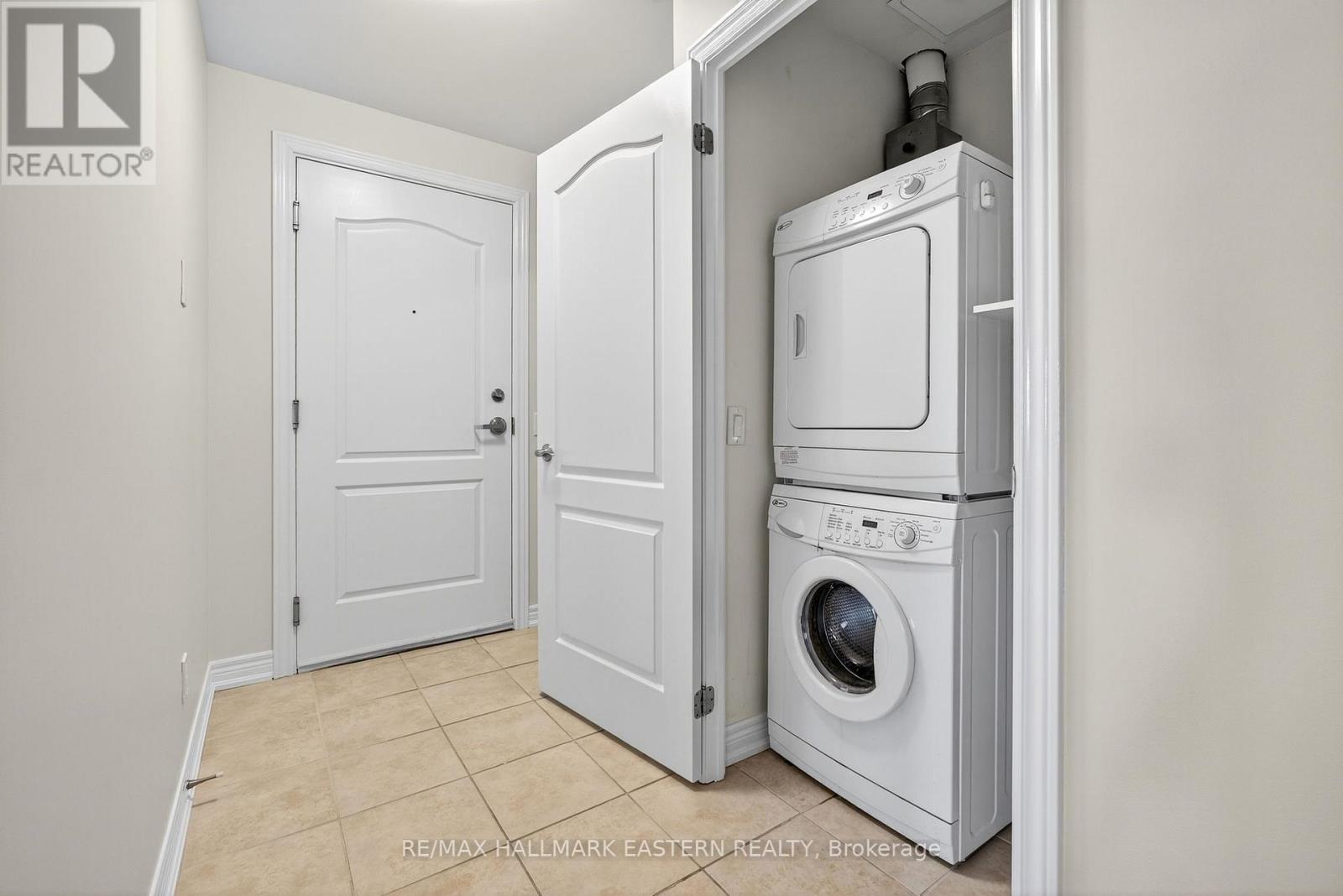 Ph06 - 869 Clonsilla Avenue, Peterborough (Otonabee Ward 1), Ontario  K9J 0B7 - Photo 32 - X12595096