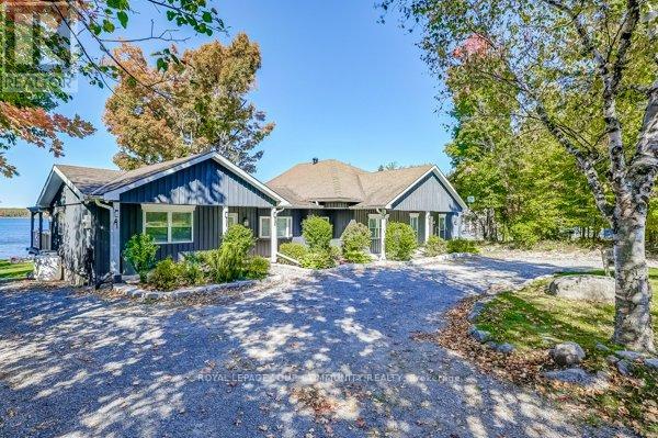 2492 Buckhorn Road, Selwyn, Ontario  K0L 2H0 - Photo 1 - X12595172