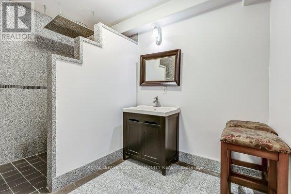 2492 Buckhorn Road, Selwyn, Ontario  K0L 2H0 - Photo 34 - X12595172