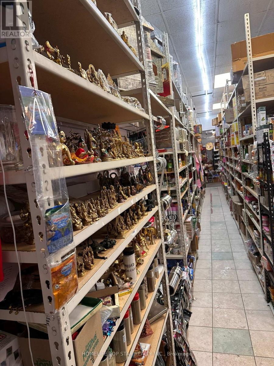 429-437 George Street N, Peterborough (Town Ward 3), Ontario  K9H 3R4 - Photo 3 - X12595456