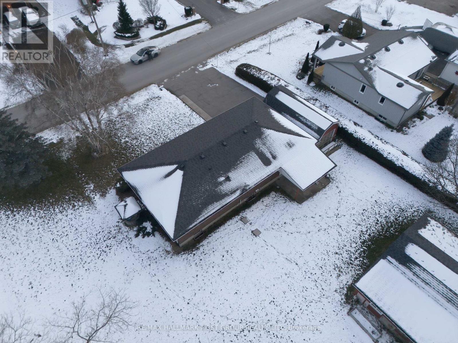 32 Jones Avenue, Clarington, Ontario  L0A 1J0 - Photo 35 - E12597252