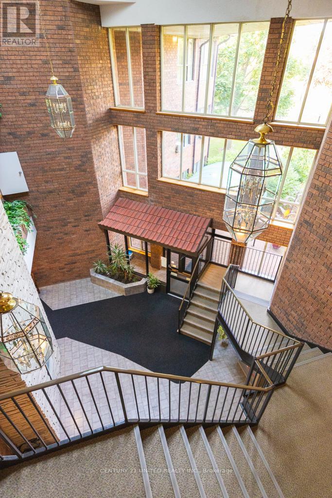 305 - 921 Armour Road, Peterborough (Ashburnham Ward 4), Ontario  K9H 7K5 - Photo 10 - X12597812