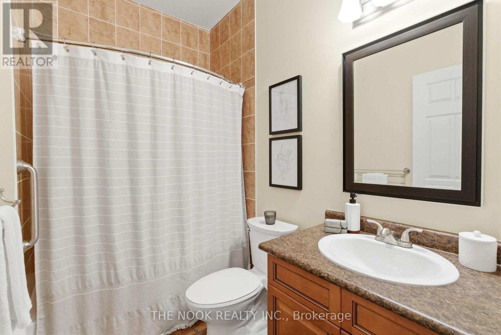 19 Heatherelea Drive E, Clarington (Bowmanville), Ontario  L1B 0B1 - Photo 9 - E12599940