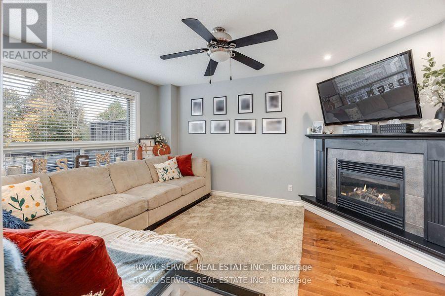 446 Abound Crescent, Peterborough (Ashburnham Ward 4), Ontario  K9J 8S2 - Photo 7 - X12600654