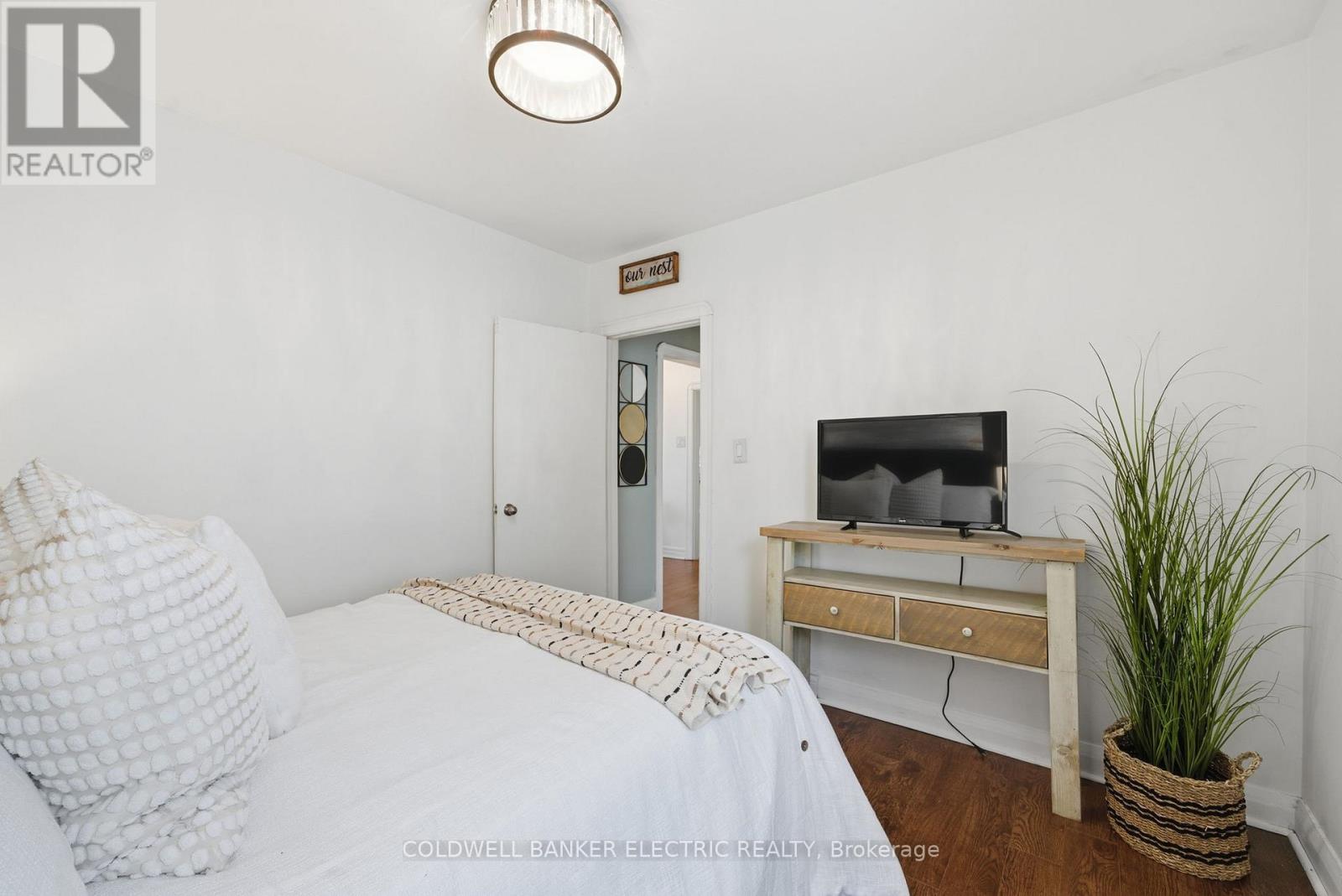 144 Fradette Avenue, Peterborough (Otonabee Ward 1), Ontario  K9J 1T5 - Photo 13 - X12601032