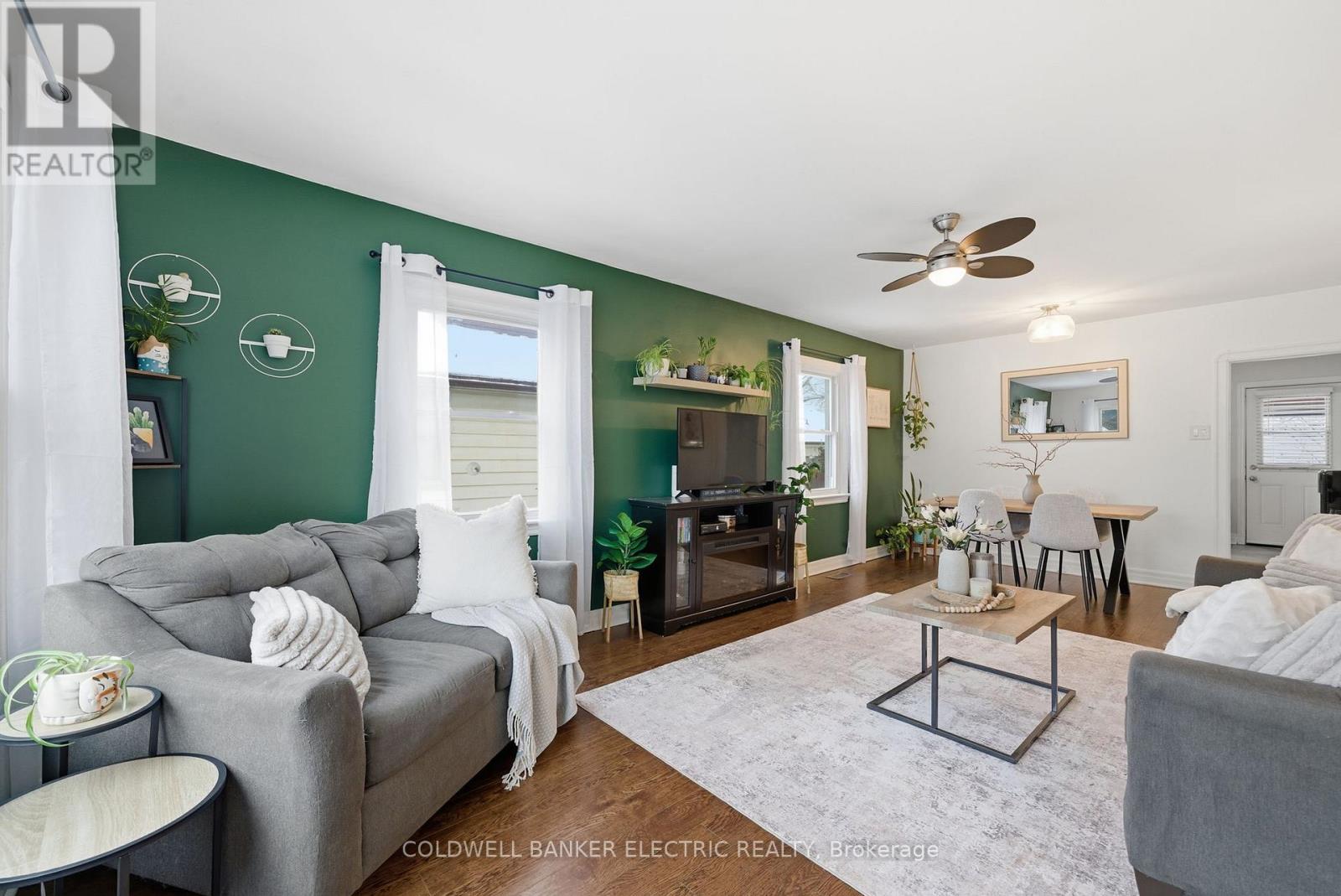 144 Fradette Avenue, Peterborough (Otonabee Ward 1), Ontario  K9J 1T5 - Photo 5 - X12601032