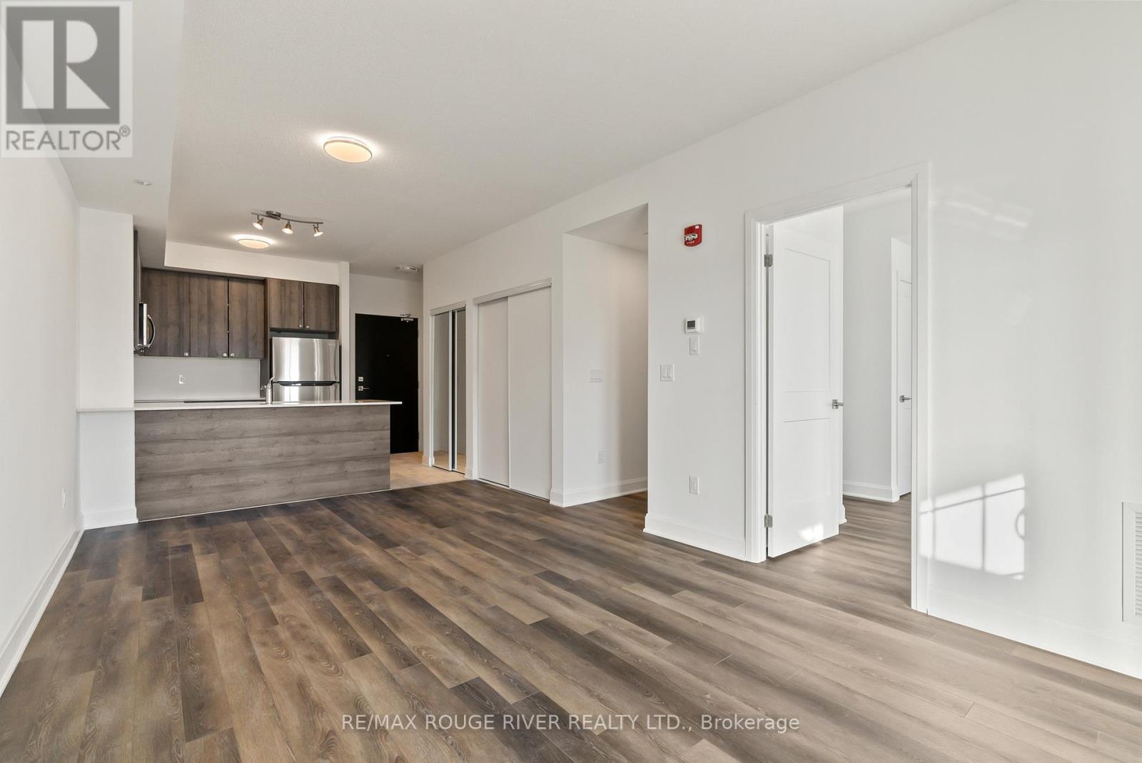 117 - 50 Lakebreeze Drive, Clarington (Newcastle), Ontario  L1B 0V9 - Photo 45 - E12601274