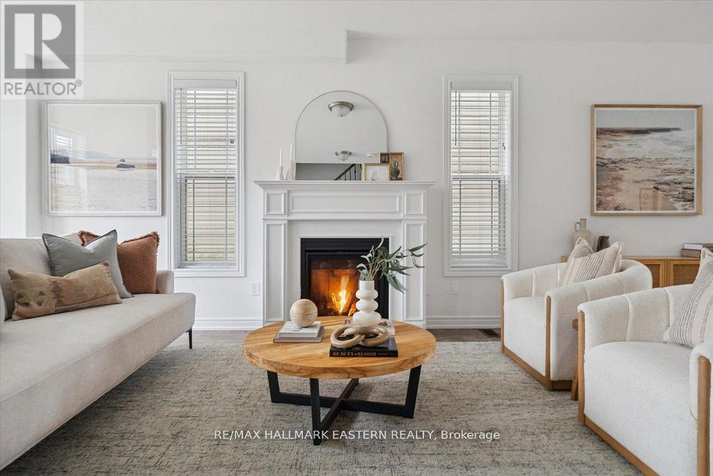 56 Flitton Avenue, Peterborough (Northcrest Ward 5), Ontario  K9H 0G5 - Photo 5 - X12601340