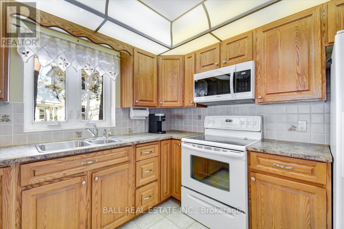 104 - 16 Alice Street, Bancroft (Bancroft Ward), Ontario  K0L 1C0 - Photo 8 - X12601638