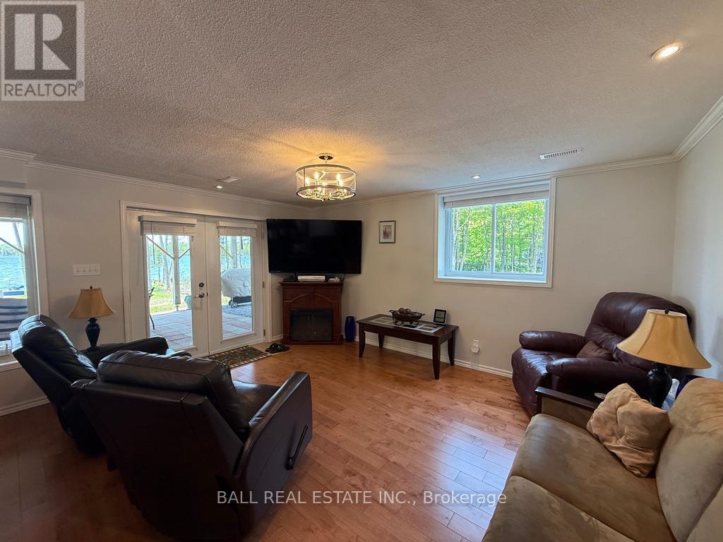 154 Julian Lake Road, North Kawartha, Ontario  K0L 3E0 - Photo 34 - X12601696