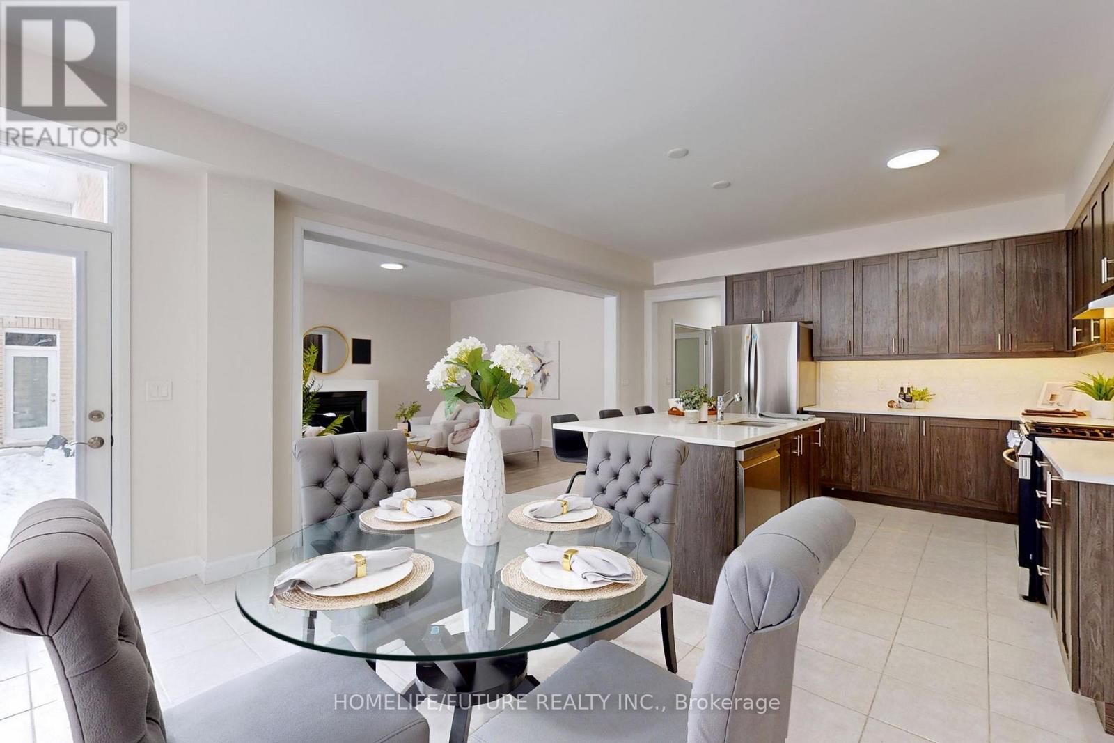 103 York Drive, Peterborough (Monaghan Ward 2), Ontario  K9K 0H6 - Photo 10 - X12602276