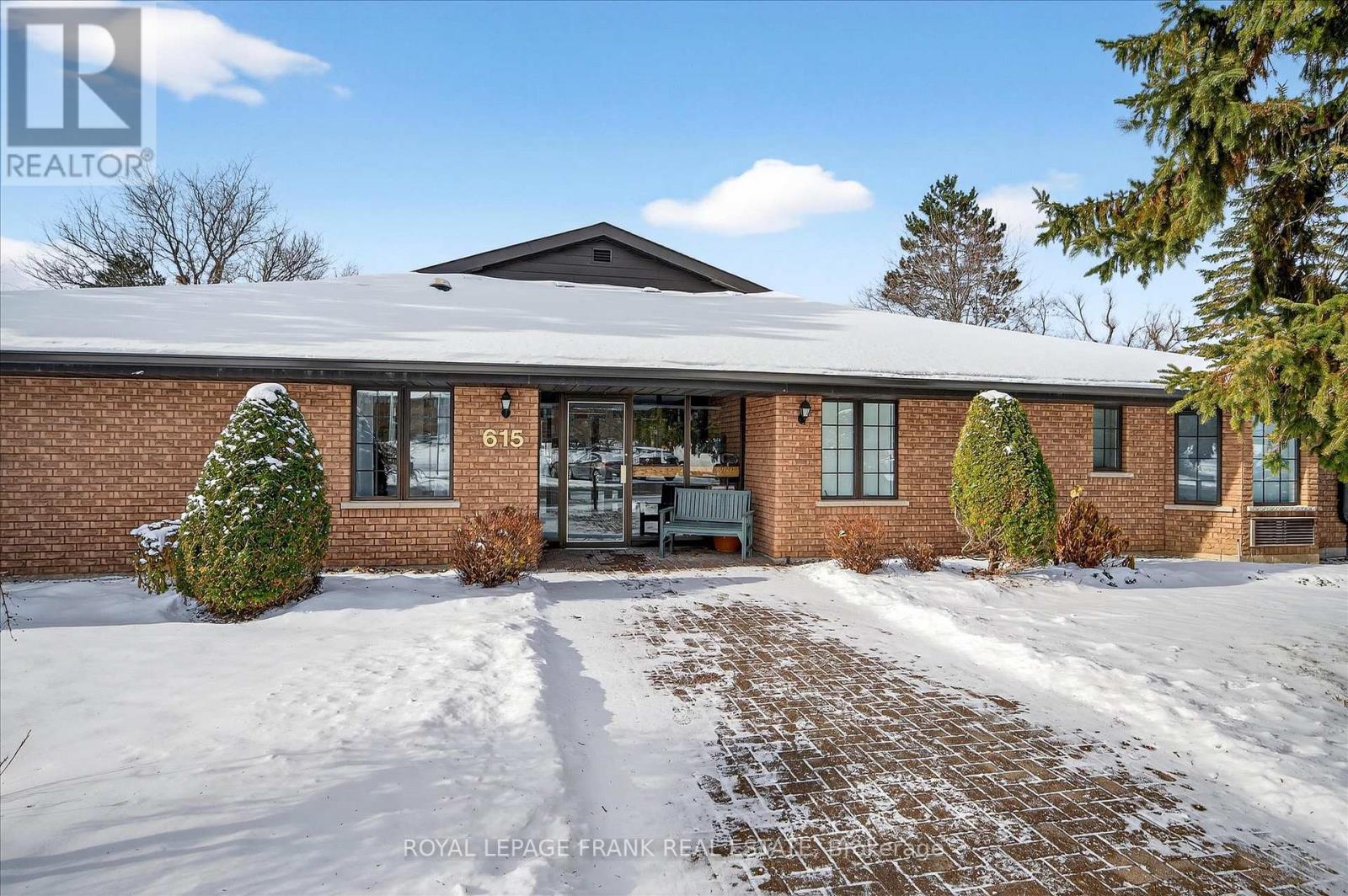 Unknown Address, ,     - Photo 2 - X12603758