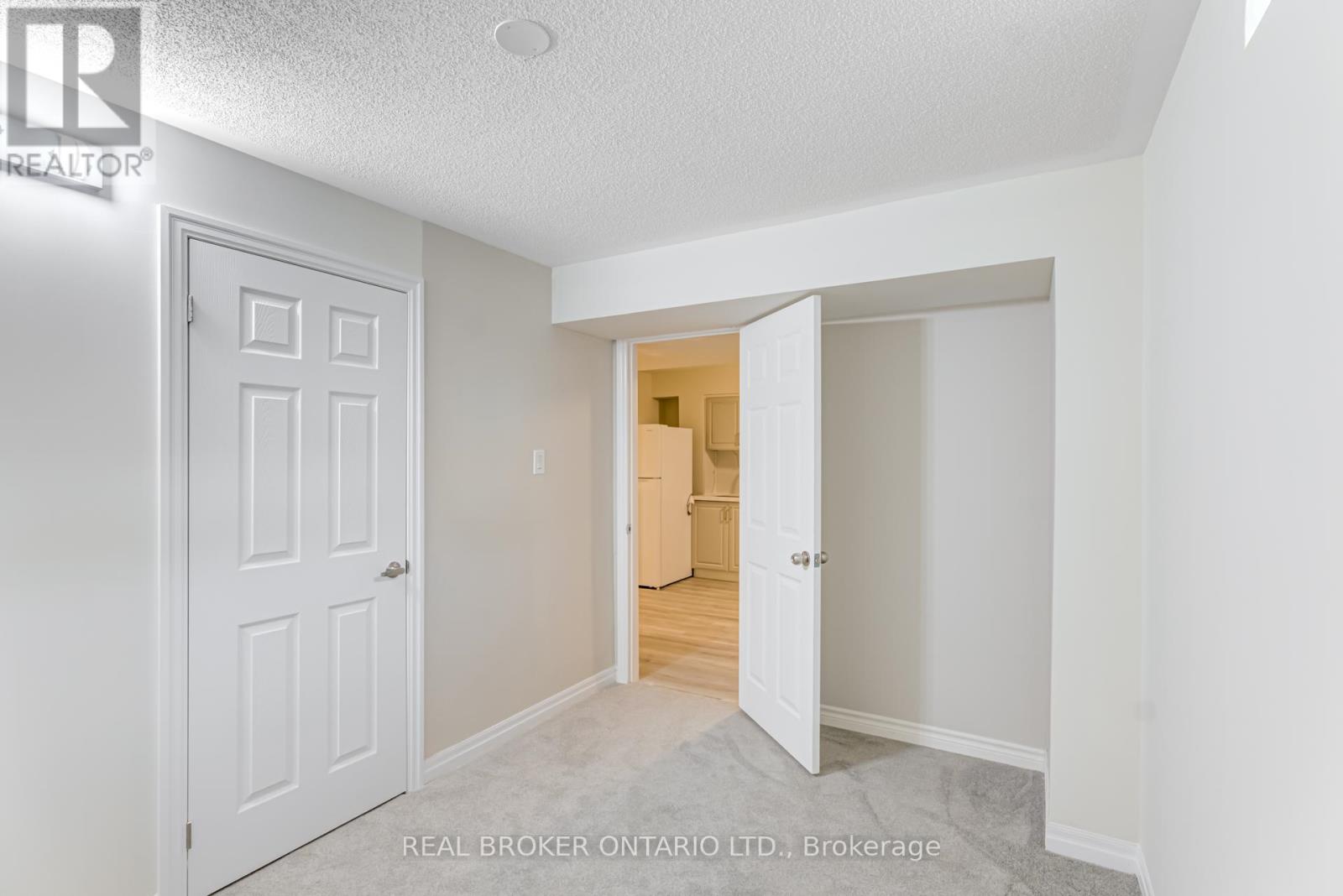 6 Northrop Bsmt Avenue N, Clarington (Newcastle), Ontario  L1B 1G9 - Photo 18 - E12604080