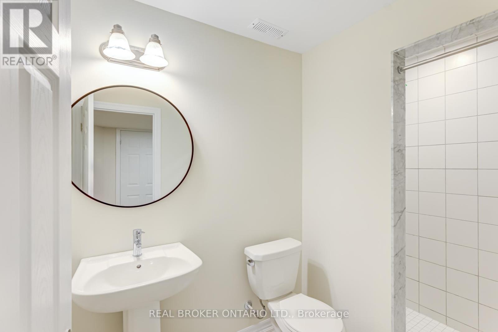 6 Northrop Bsmt Avenue N, Clarington (Newcastle), Ontario  L1B 1G9 - Photo 22 - E12604080