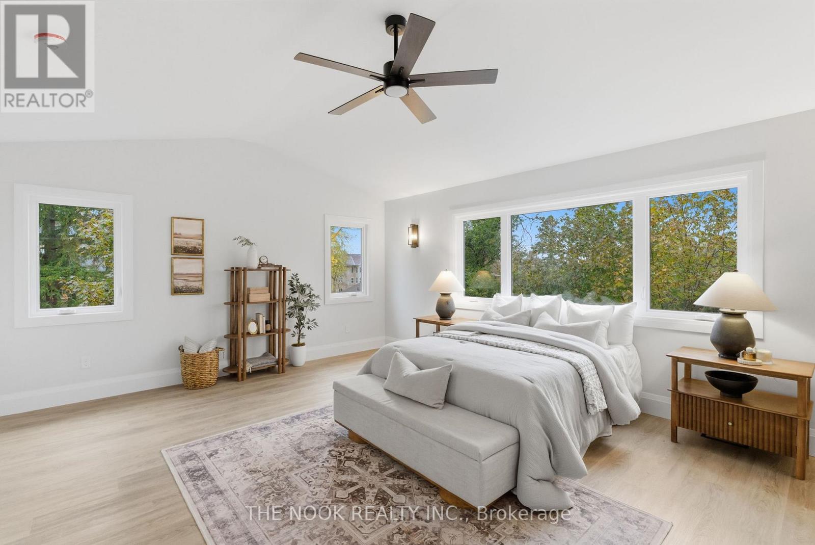 50 Russell Street E, Kawartha Lakes (Lindsay), Ontario  K9V 2A6 - Photo 31 - X12604666