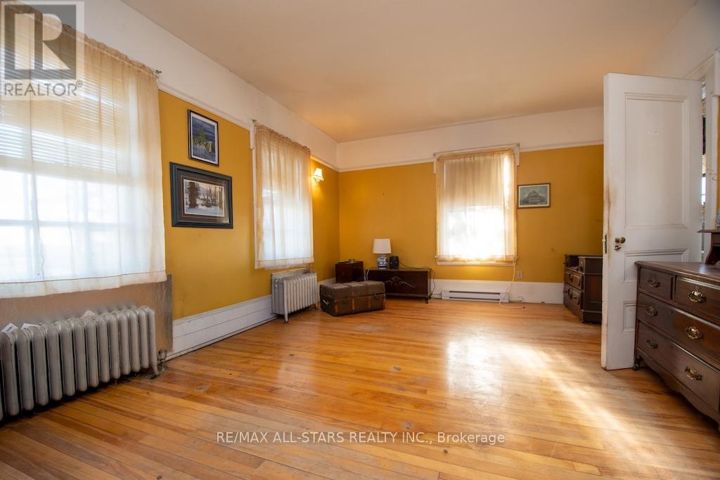 173 Lindsay Street S, Kawartha Lakes (Lindsay), Ontario  K9V 2N2 - Photo 30 - X12605058