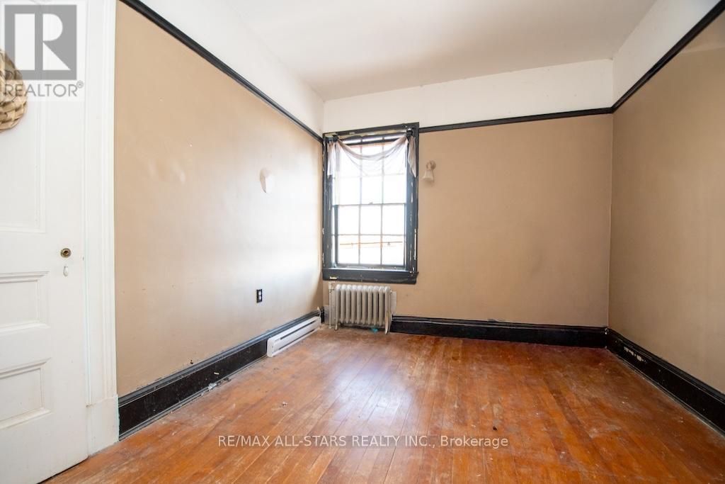 173 Lindsay Street S, Kawartha Lakes (Lindsay), Ontario  K9V 2N2 - Photo 33 - X12605058