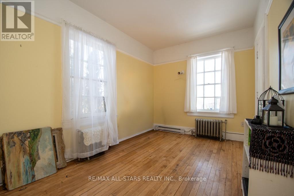 173 Lindsay Street S, Kawartha Lakes (Lindsay), Ontario  K9V 2N2 - Photo 36 - X12605058