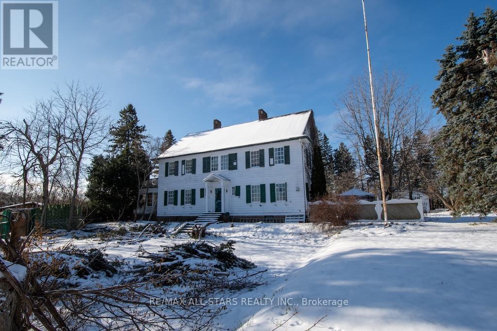 173 Lindsay Street S, Kawartha Lakes (Lindsay), Ontario  K9V 2N2 - Photo 4 - X12605058