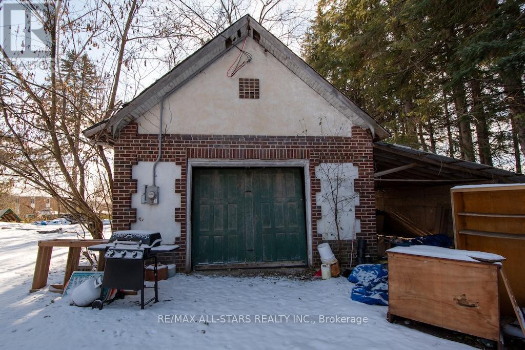 173 Lindsay Street S, Kawartha Lakes (Lindsay), Ontario  K9V 2N2 - Photo 42 - X12605058