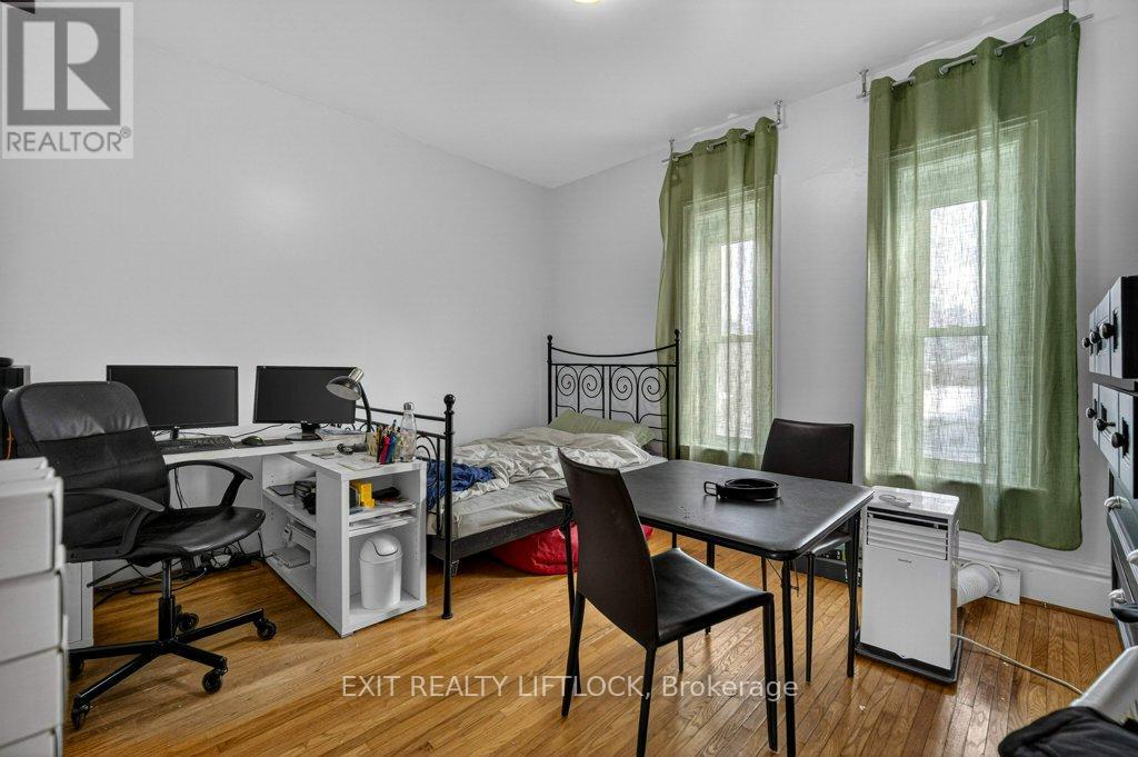 212 Barnardo Avenue, Peterborough (Northcrest Ward 5), Ontario  K9H 5V7 - Photo 20 - X12605256