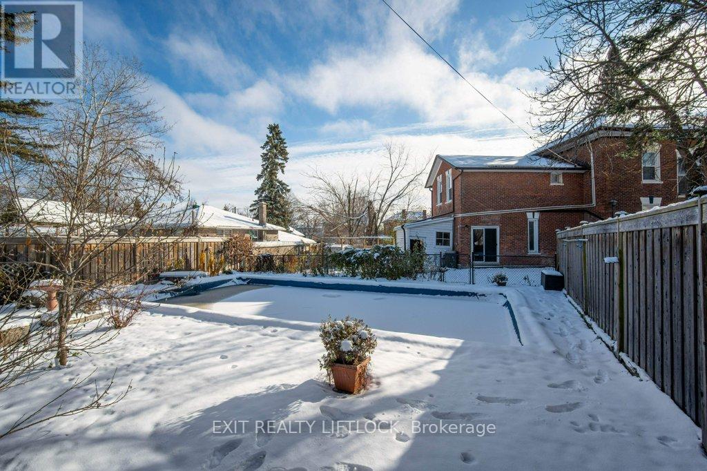 212 Barnardo Avenue, Peterborough (Northcrest Ward 5), Ontario  K9H 5V7 - Photo 31 - X12605256