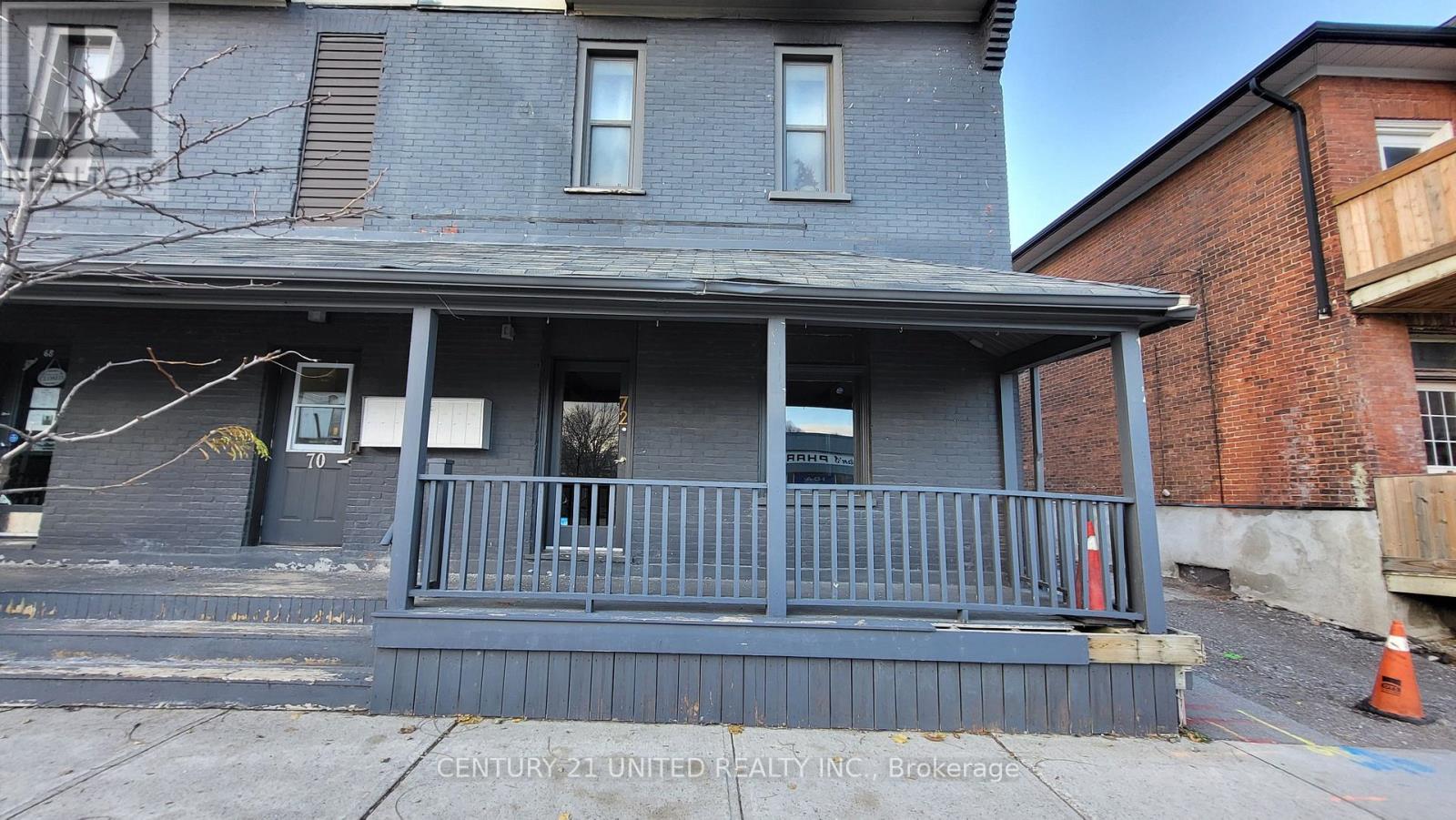 72 Hunter Street E, Peterborough (Ashburnham Ward 4), Ontario  K9H 1G5 - Photo 1 - X12605628