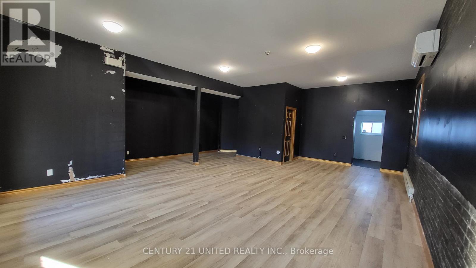 72 Hunter Street E, Peterborough (Ashburnham Ward 4), Ontario  K9H 1G5 - Photo 5 - X12605628