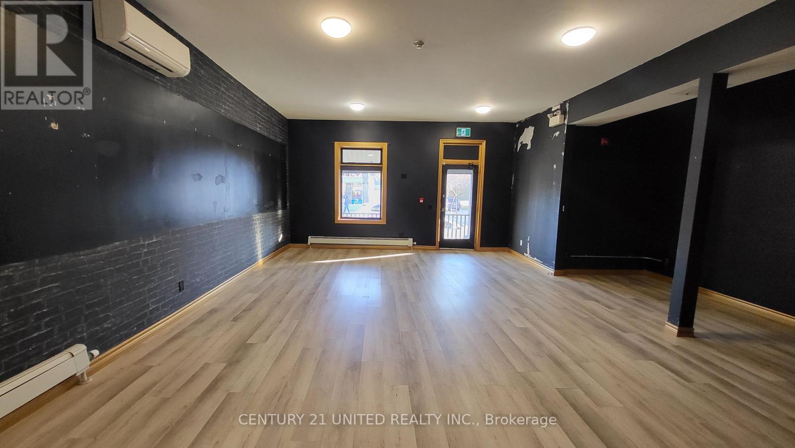 72 Hunter Street E, Peterborough (Ashburnham Ward 4), Ontario  K9H 1G5 - Photo 6 - X12605628