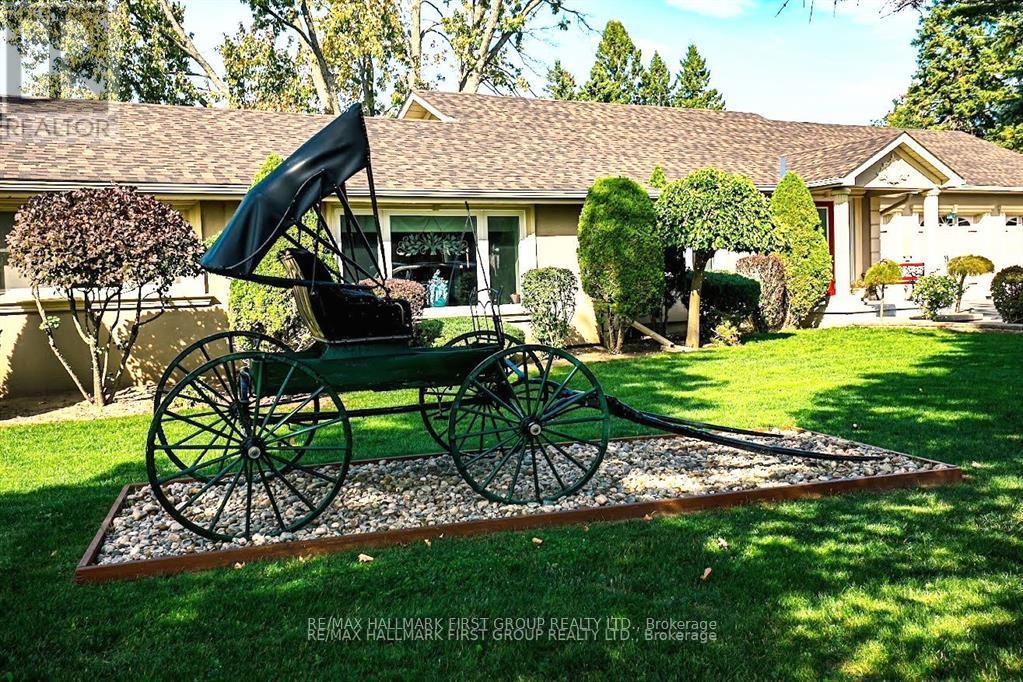 1856 Sherbrooke Street W, Cavan Monaghan (Cavan-Monaghan), Ontario  L0A 1G0 - Photo 2 - X12605814