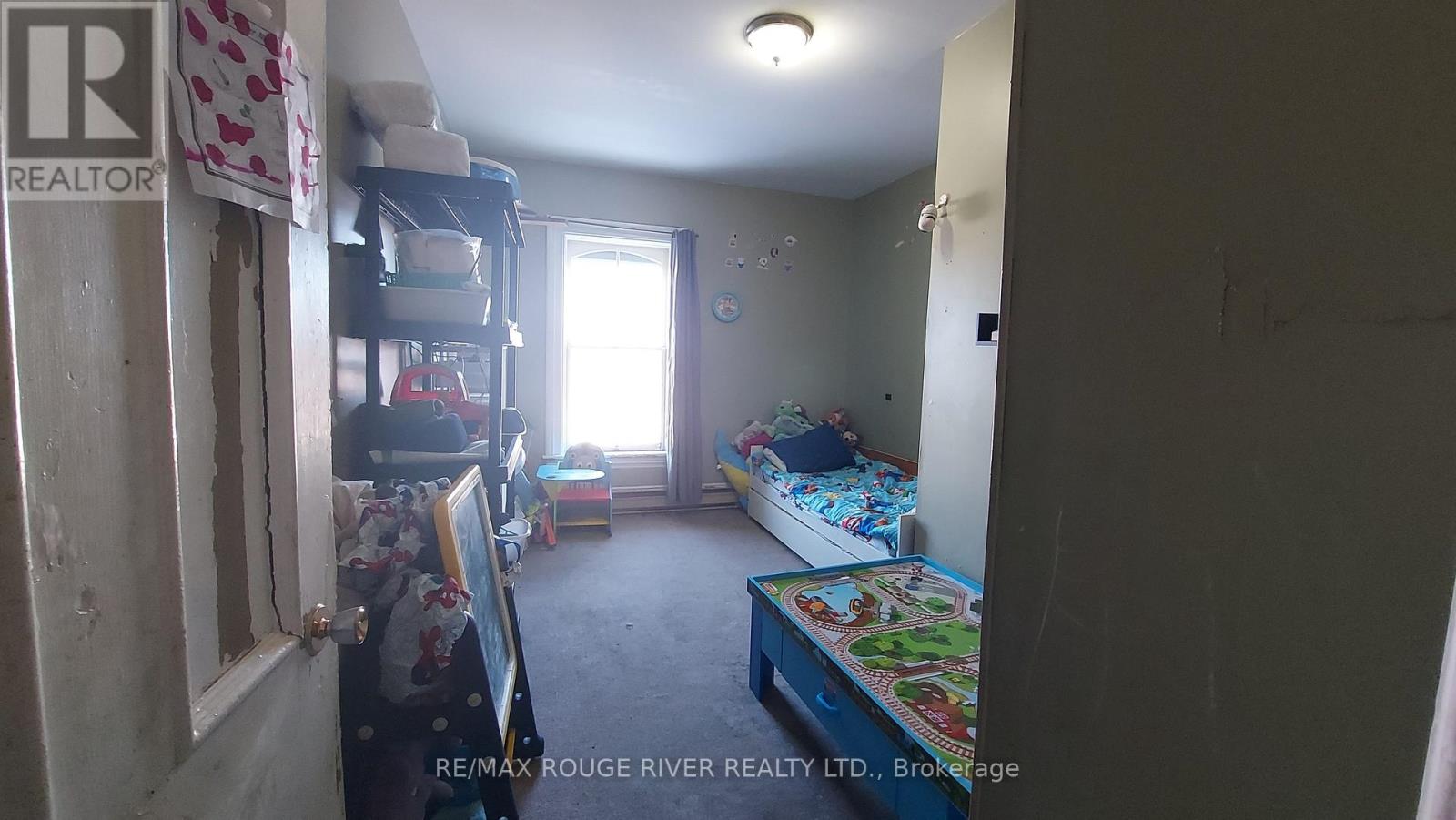 51 - 47 Lafayette Avenue, Peterborough (Town Ward 3), Ontario  K9J 5C1 - Photo 6 - X12605998