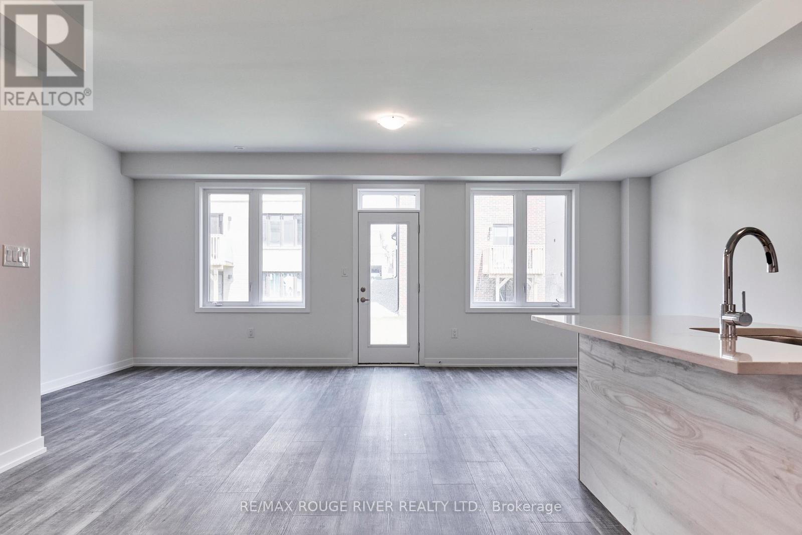 106 Ziibi Way, Clarington (Newcastle), Ontario  L1B 0W5 - Photo 3 - E12606040