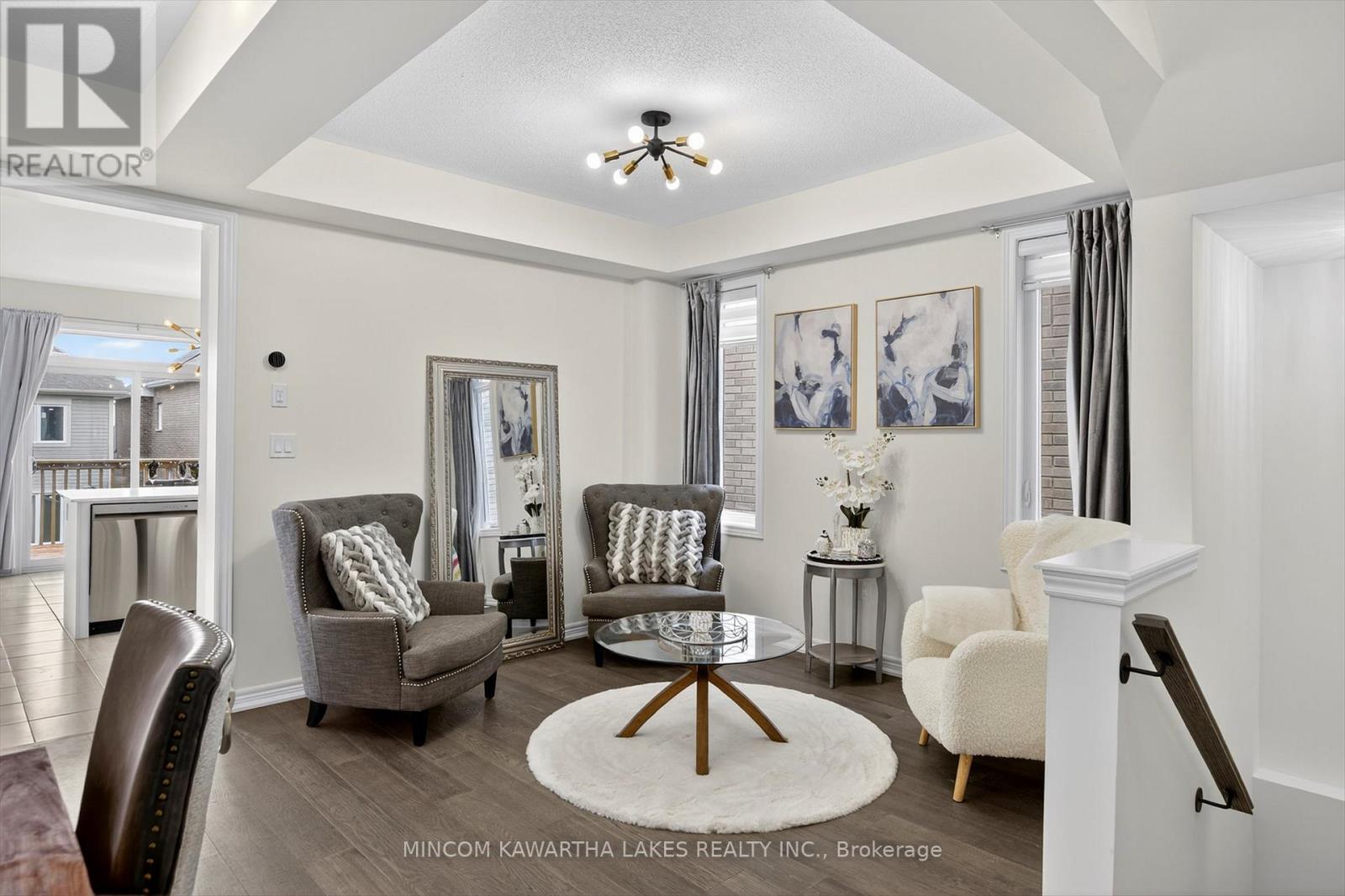 203 O'neil Street, Peterborough (Monaghan Ward 2), Ontario  K9K 0H5 - Photo 6 - X12606202