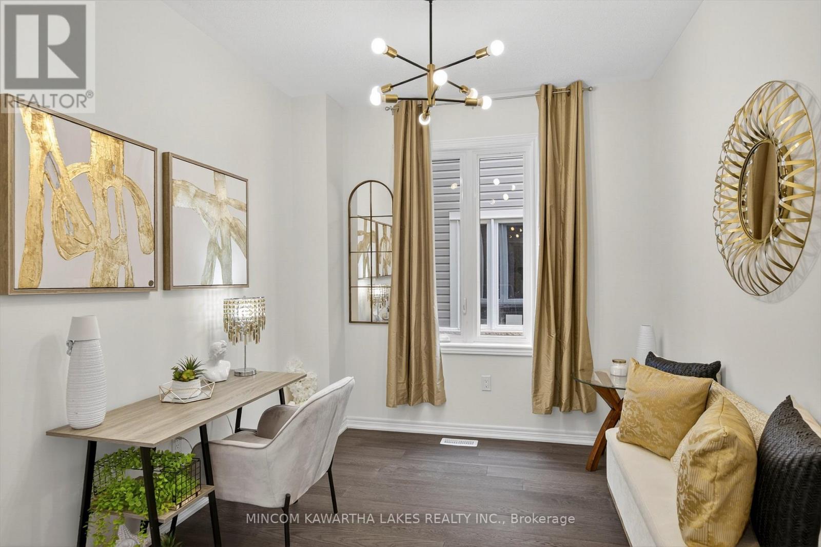 203 O'neil Street, Peterborough (Monaghan Ward 2), Ontario  K9K 0H5 - Photo 7 - X12606202