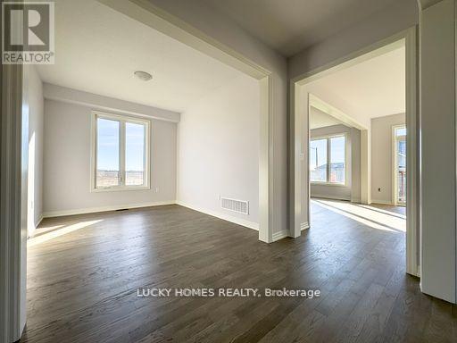 15 Fisher Road, Kawartha Lakes (Lindsay), Ontario  K9V 0E5 - Photo 8 - X12606548