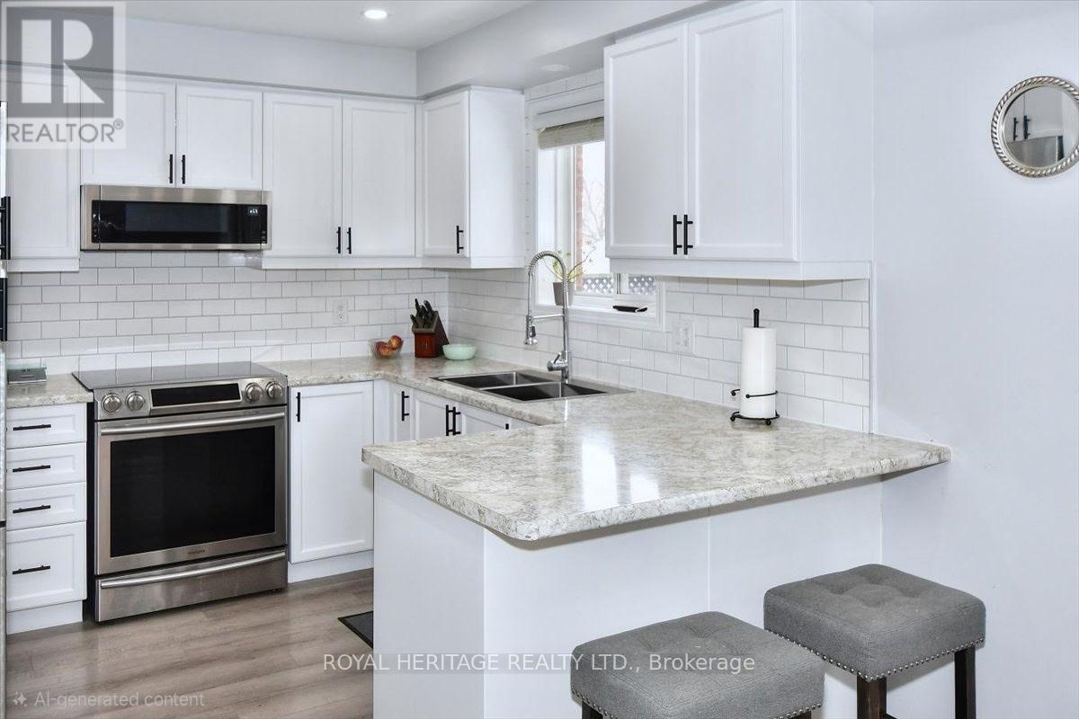 542 Garbutt Terrace, Peterborough (Northcrest Ward 5), Ontario  K9H 7S8 - Photo 9 - X12606996