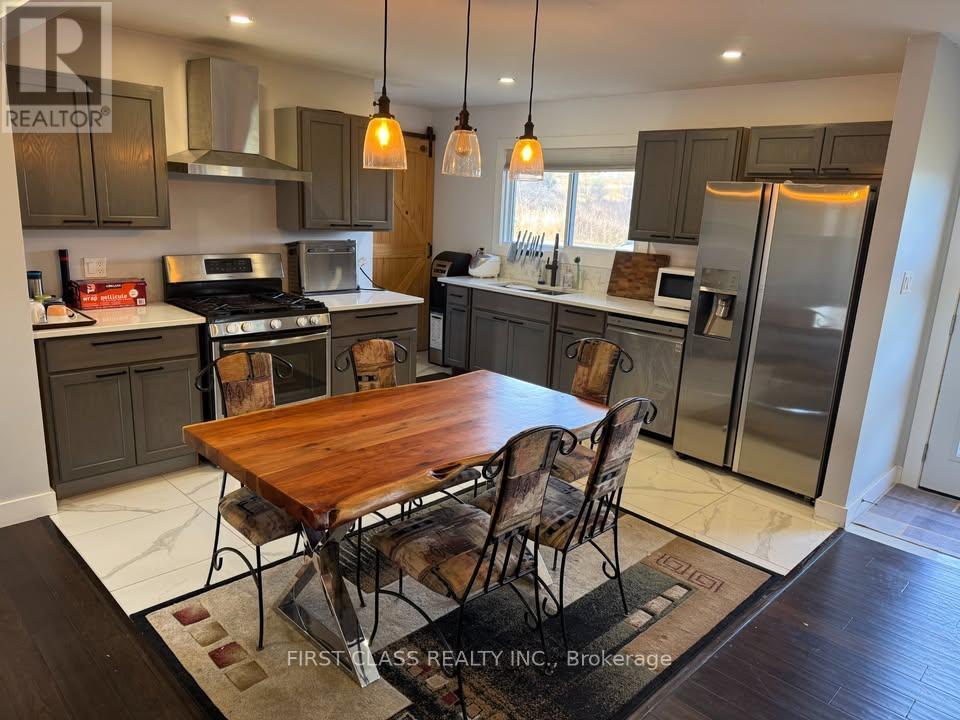 Main Unit - 2317 Old Norwood Road, Otonabee-South Monaghan, Ontario  K9J 0G6 - Photo 3 - X12607474