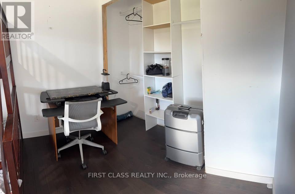 Main Unit - 2317 Old Norwood Road, Otonabee-South Monaghan, Ontario  K9J 0G6 - Photo 8 - X12607474