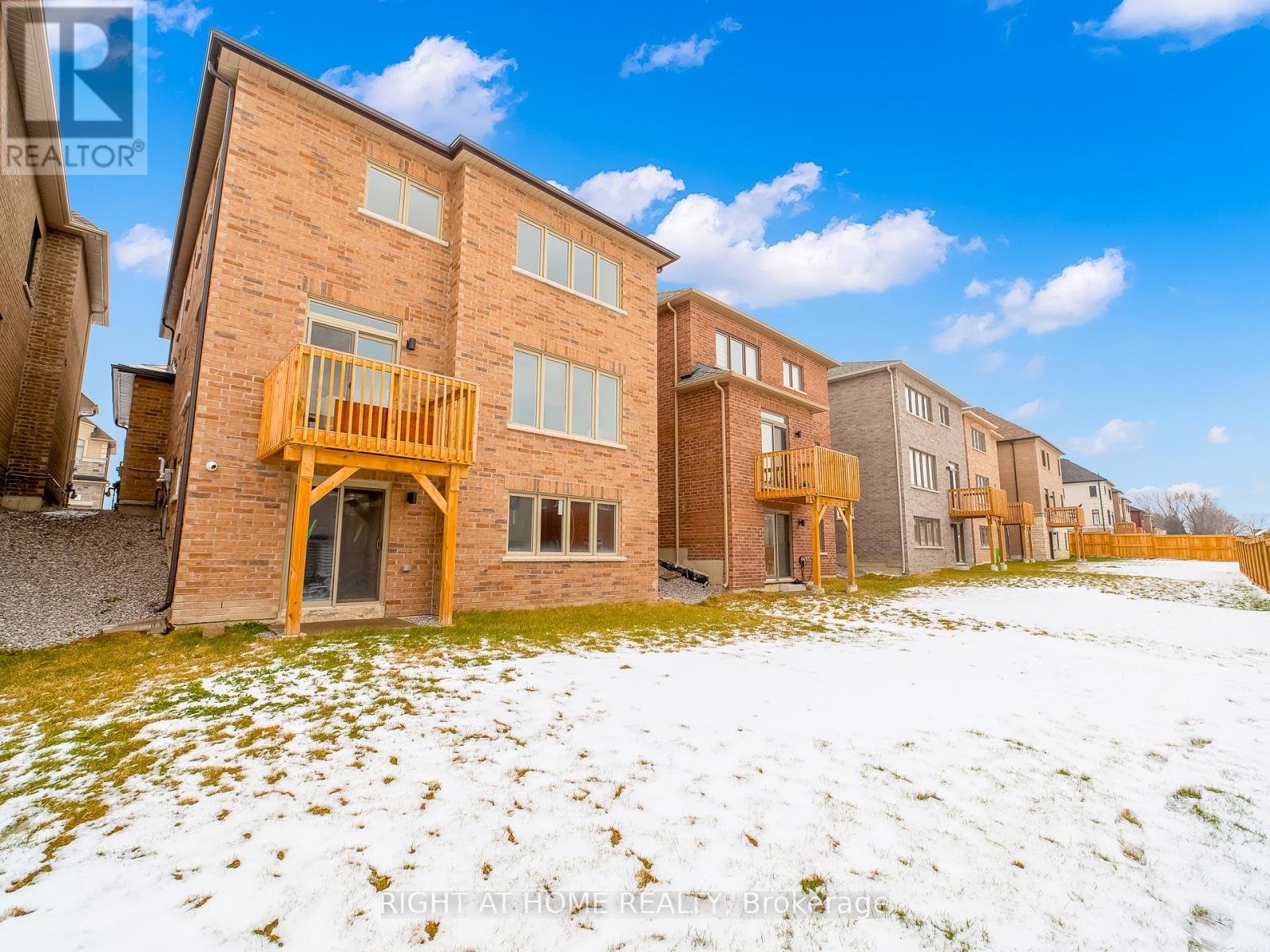 79 Ed Ewert Avenue, Clarington (Newcastle), Ontario  L1B 0W7 - Photo 36 - E12608538