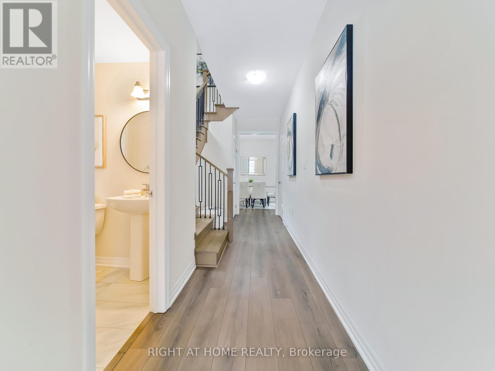 79 Ed Ewert Avenue, Clarington (Newcastle), Ontario  L1B 0W7 - Photo 5 - E12608538