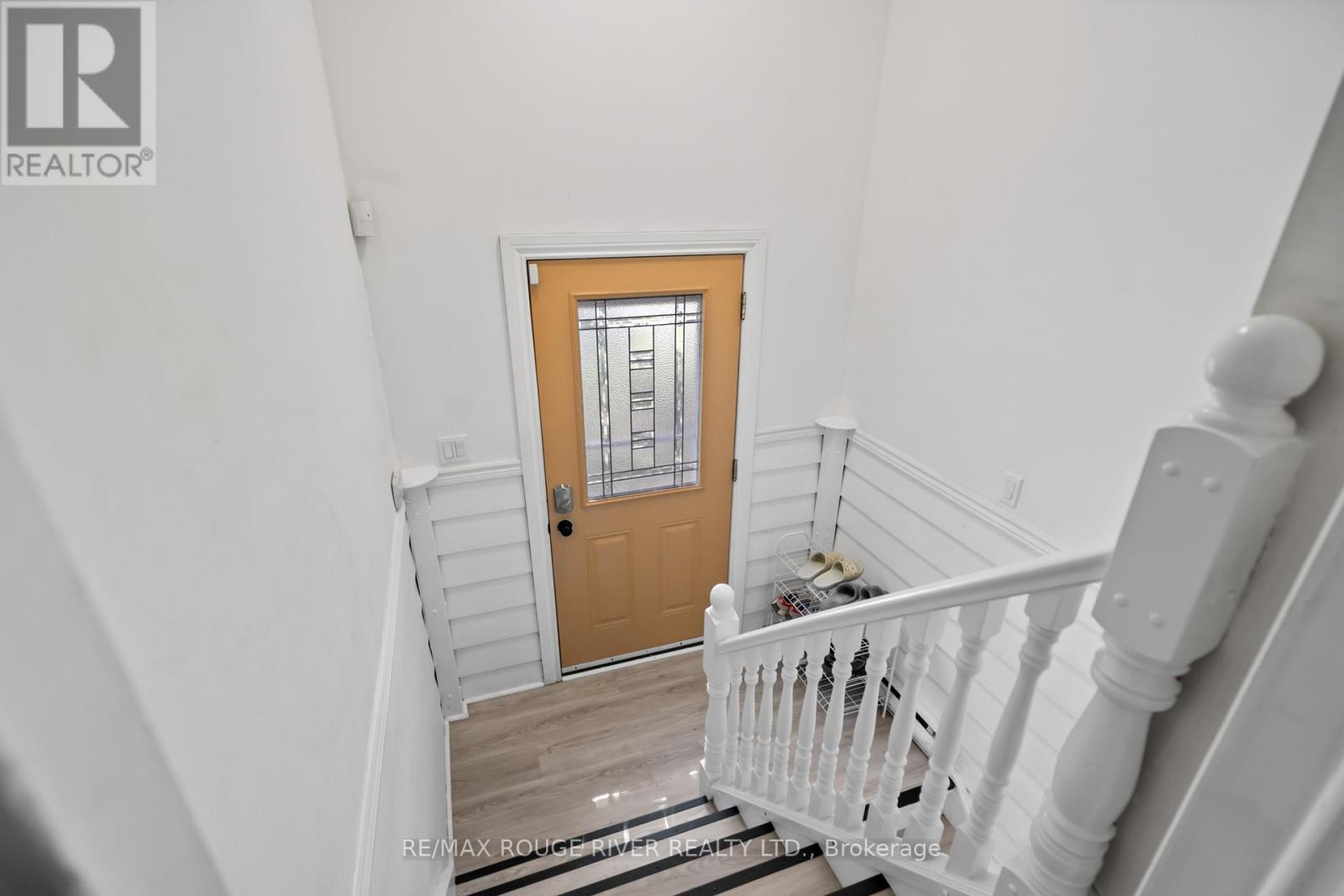 Main - 599 Otonabee Drive, Peterborough (Ashburnham Ward 4), Ontario  K9J 7X8 - Photo 7 - X12609182