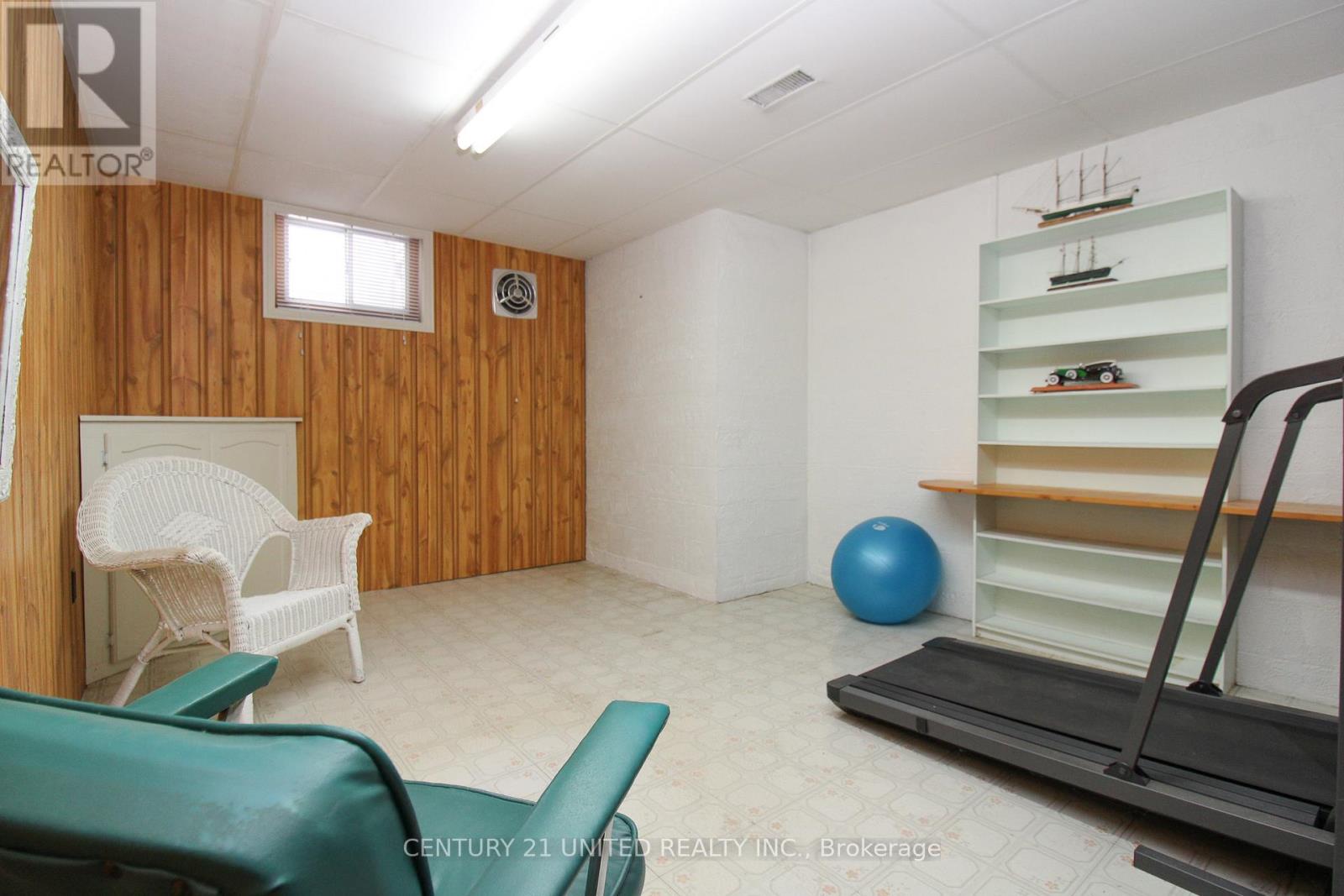 636 Cameron Street, Peterborough (Otonabee Ward 1), Ontario  K9J 3Z8 - Photo 31 - X12610214