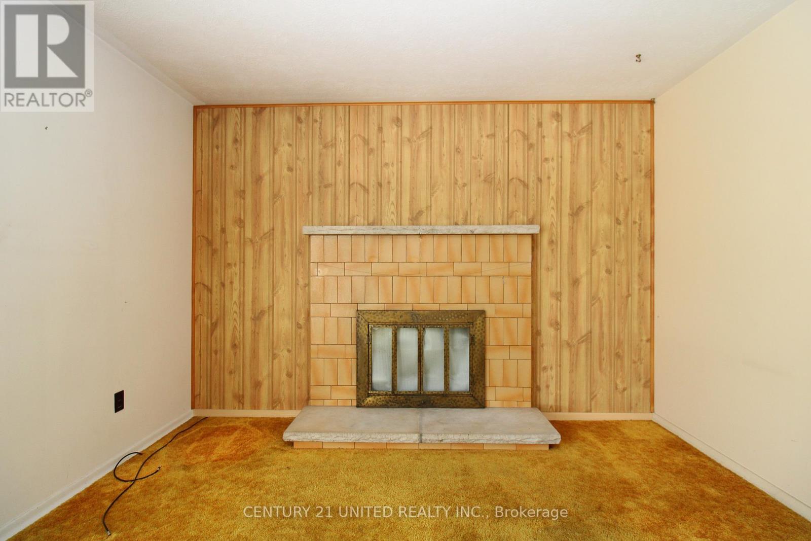 636 Cameron Street, Peterborough (Otonabee Ward 1), Ontario  K9J 3Z8 - Photo 9 - X12610214