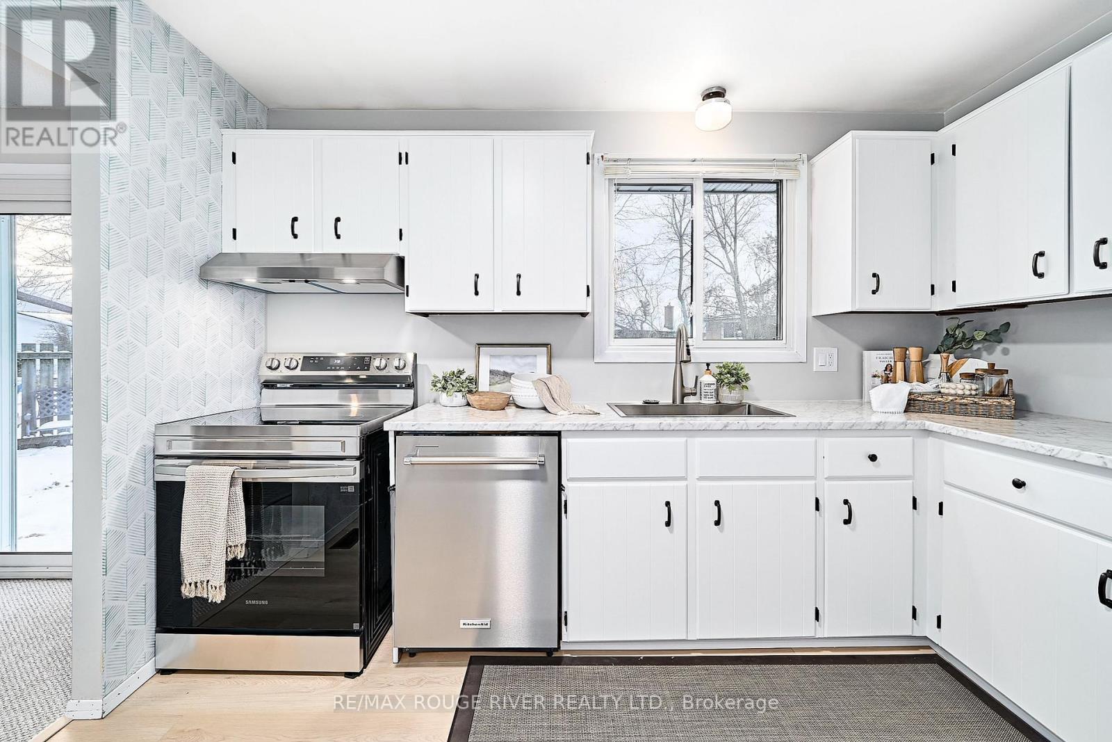 1719 Stewartcroft Crescent, Peterborough (Monaghan Ward 2), Ontario  K9K 1K1 - Photo 17 - X12610536