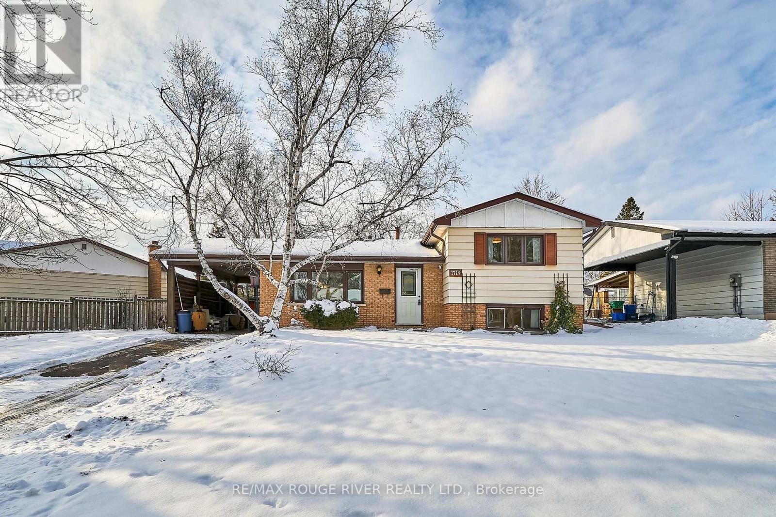 1719 Stewartcroft Crescent, Peterborough (Monaghan Ward 2), Ontario  K9K 1K1 - Photo 3 - X12610536