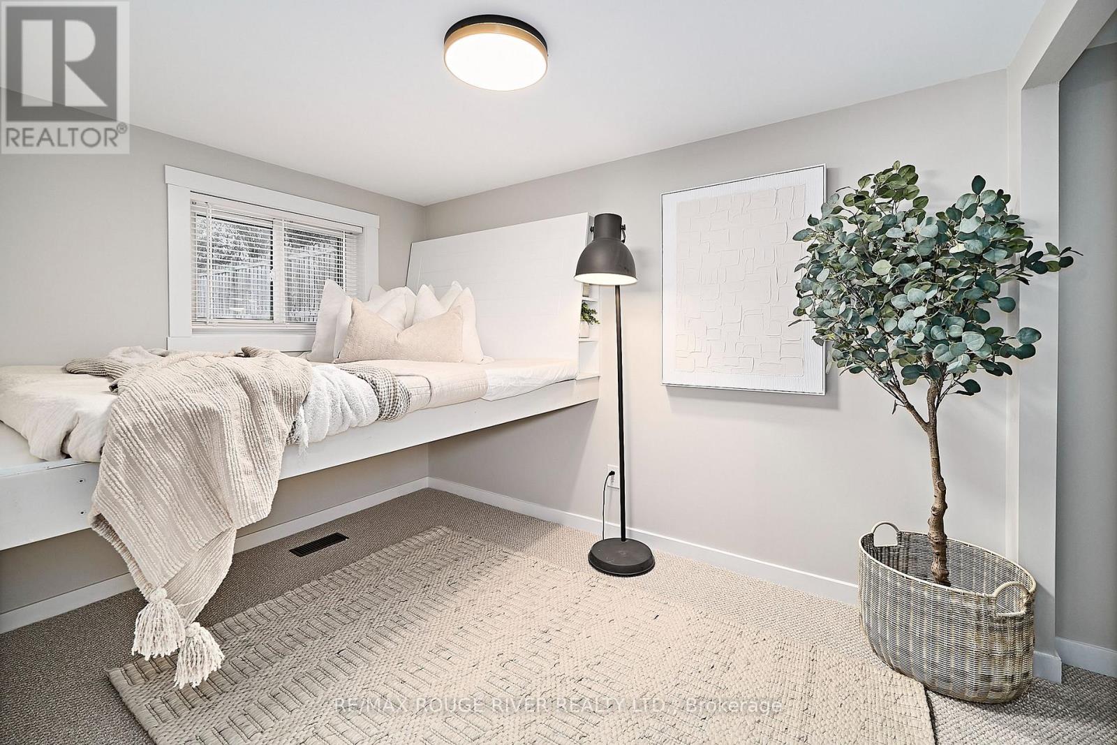 1719 Stewartcroft Crescent, Peterborough (Monaghan Ward 2), Ontario  K9K 1K1 - Photo 34 - X12610536