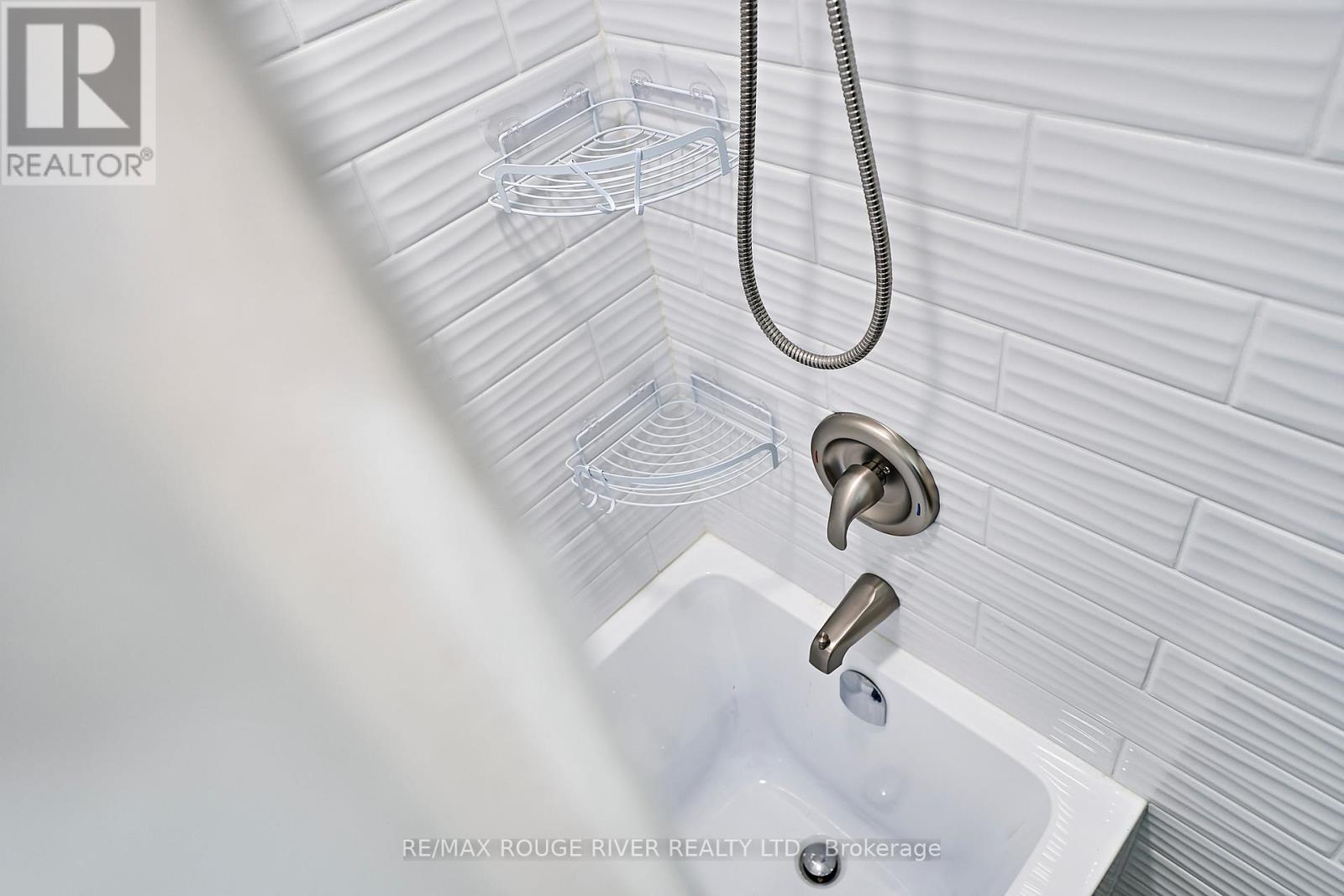 1719 Stewartcroft Crescent, Peterborough (Monaghan Ward 2), Ontario  K9K 1K1 - Photo 37 - X12610536