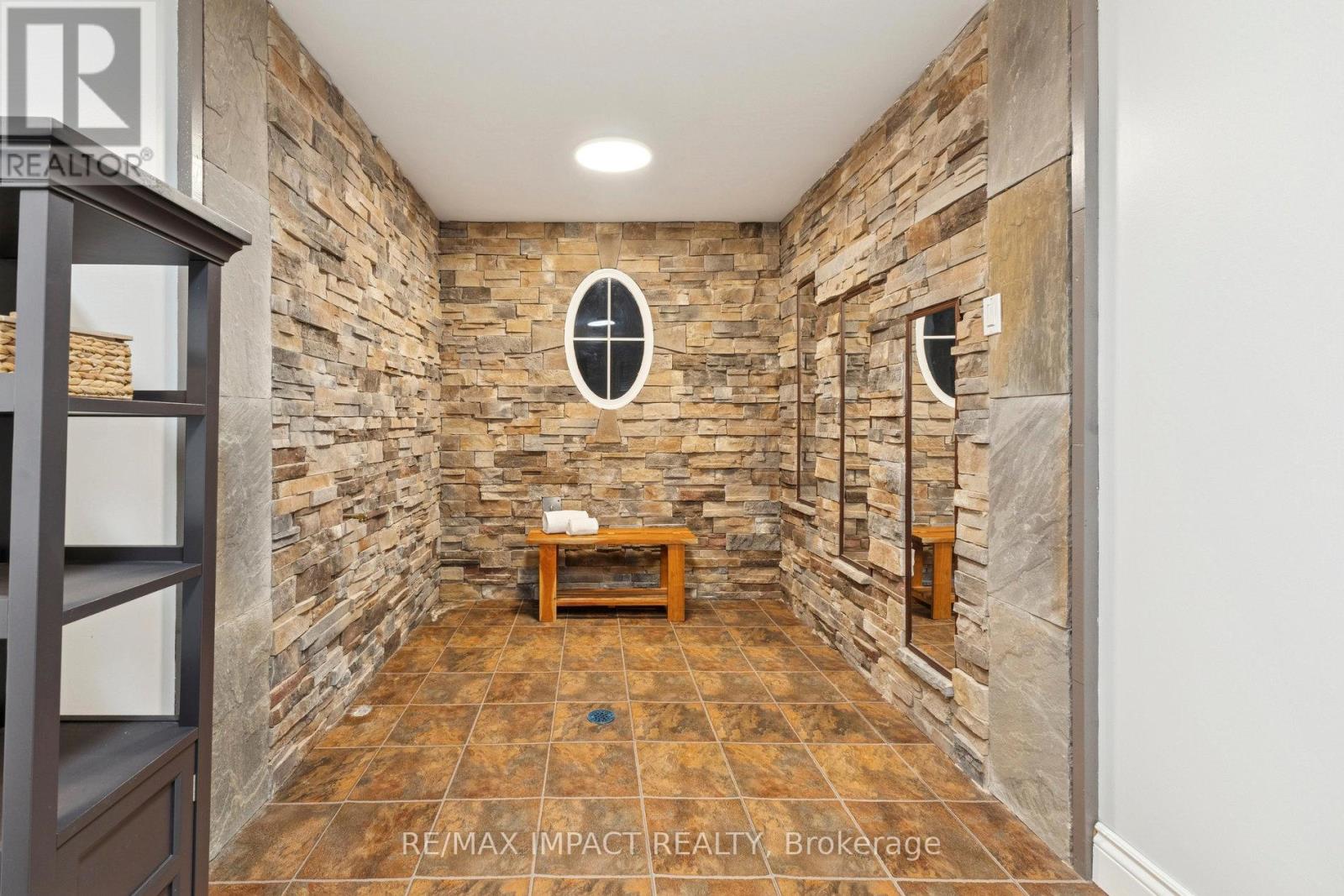 448 7a Highway, Cavan Monaghan (Cavan Twp), Ontario  L0A 1C0 - Photo 38 - X12611180